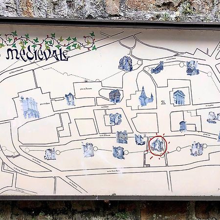 La Maison Sur Les Remparts Domfront  Dış mekan fotoğraf